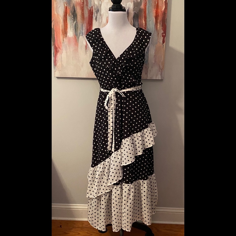 Q+A Los Angeles Dress